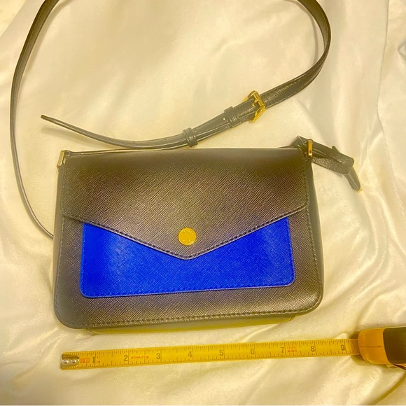 Michael Kors Greenwich Bicolor Slap Flap Leather Crossbody Bag - Picture 8 of 16